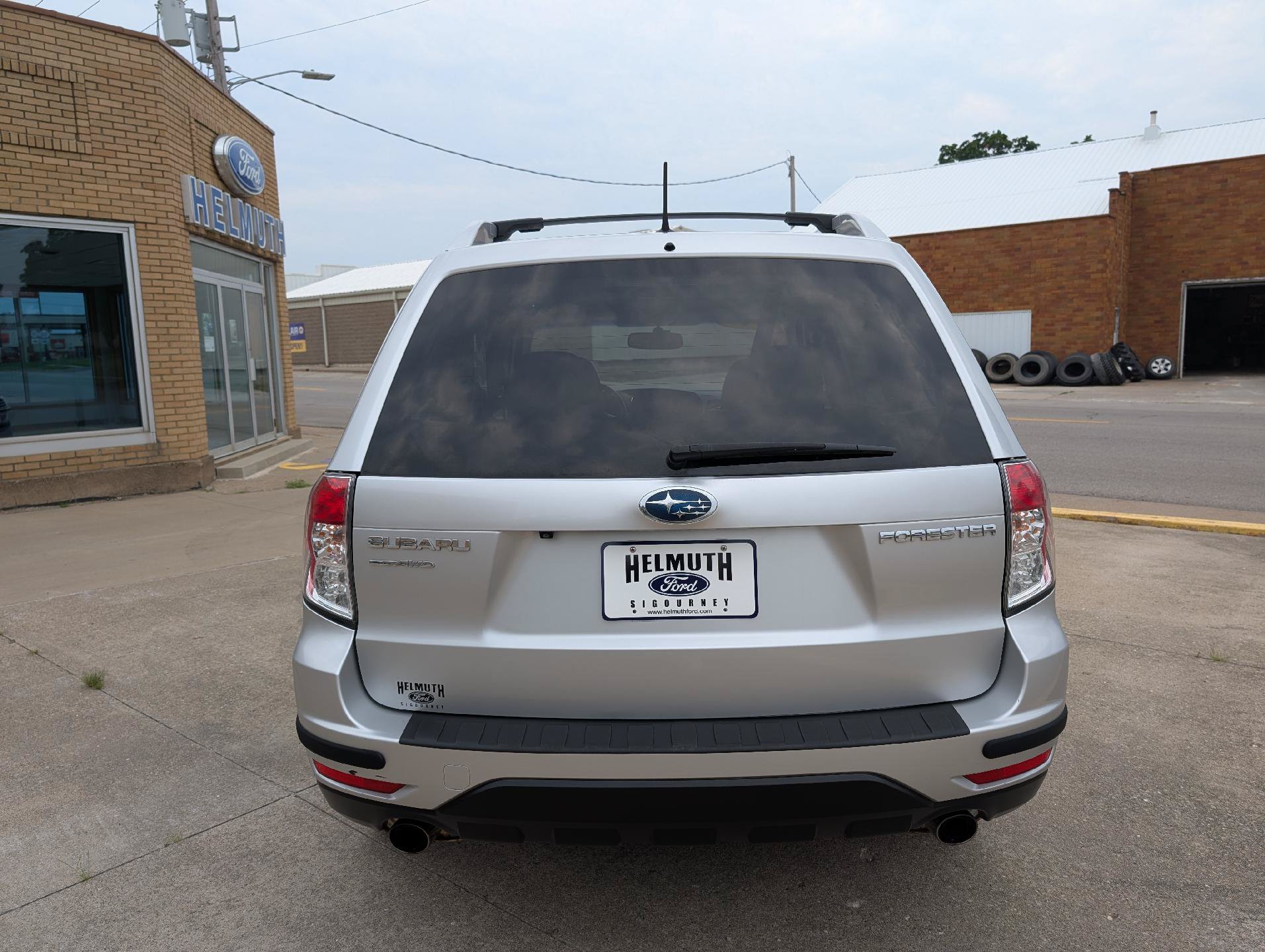 Used 2011 Subaru Forester 2.5X Touring w/ Rugged Pkg 1F AWD/4WD image 7
