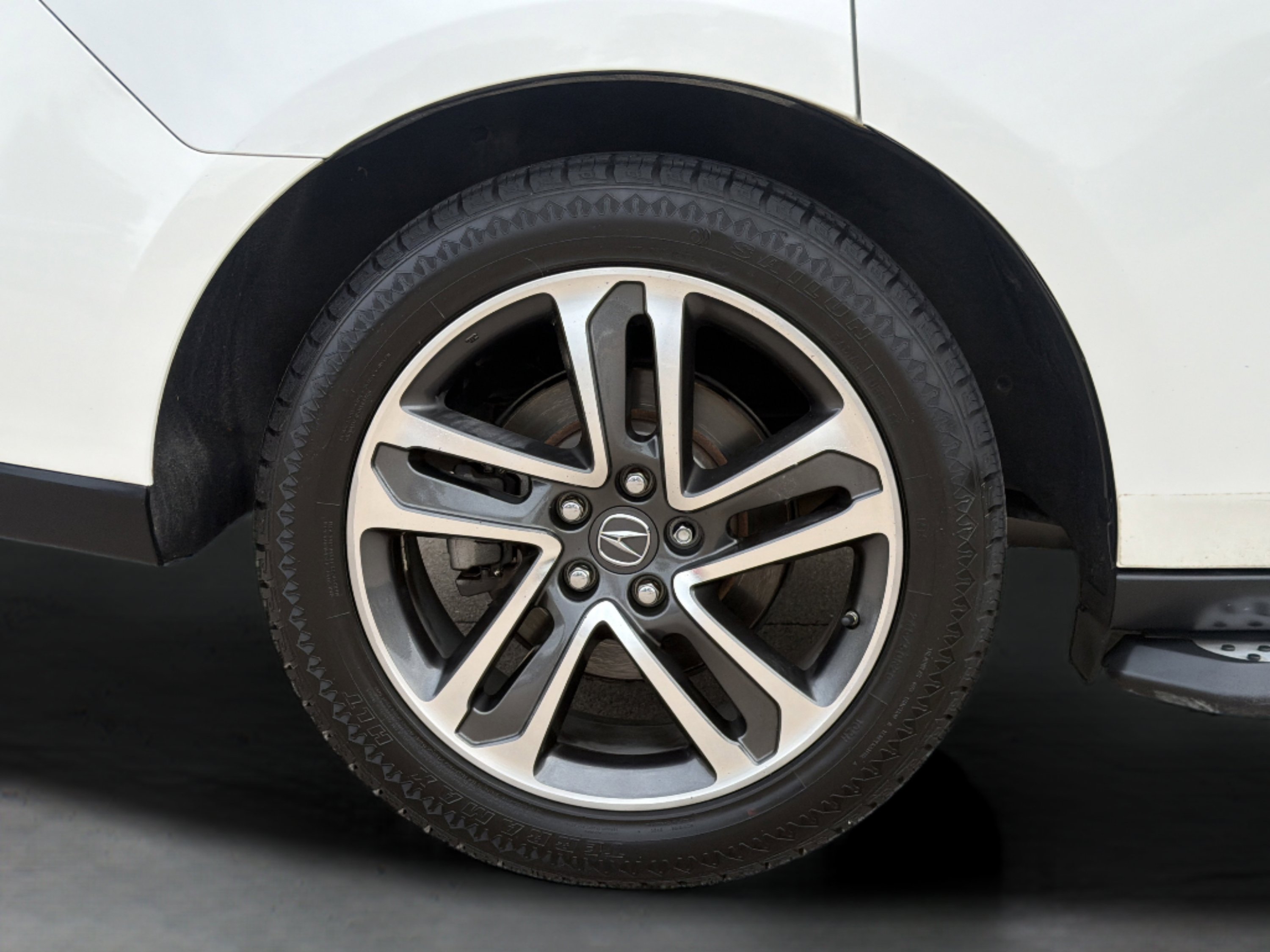 Used 2017 Acura MDX SH-AWD w/ Advance Package image 10