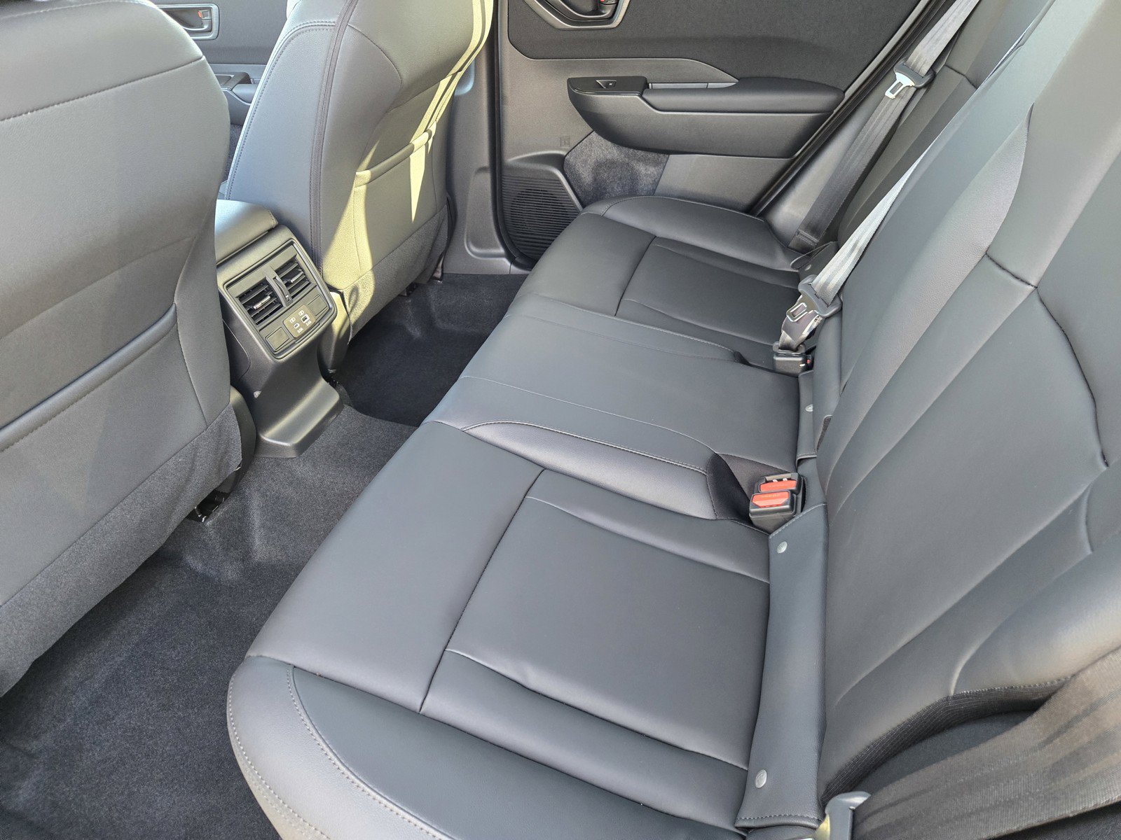 Used 2026 Subaru Outback Premium AWD/4WD image 11