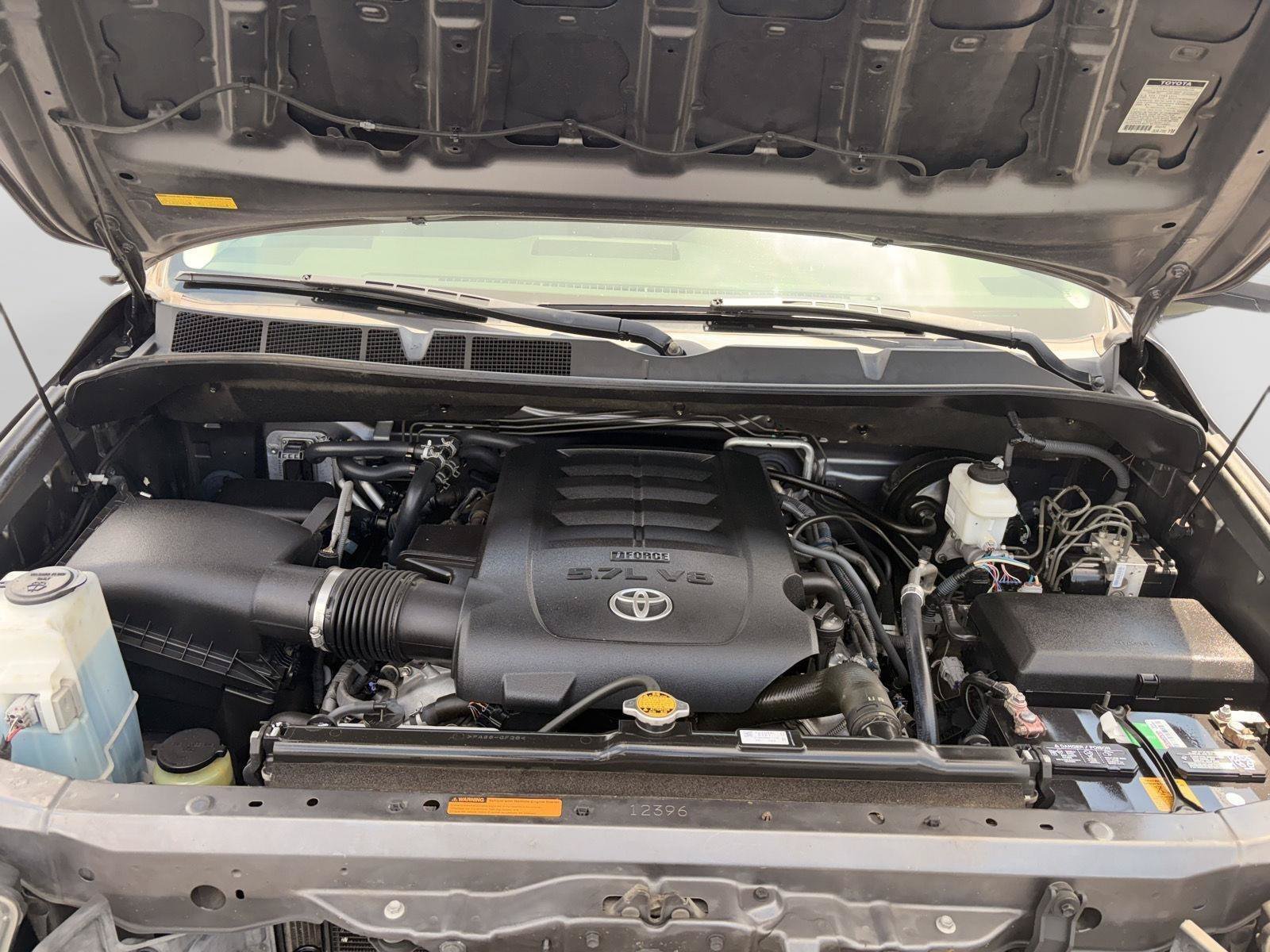 Used 2016 Toyota Sequoia Limited AWD/4WD image 19