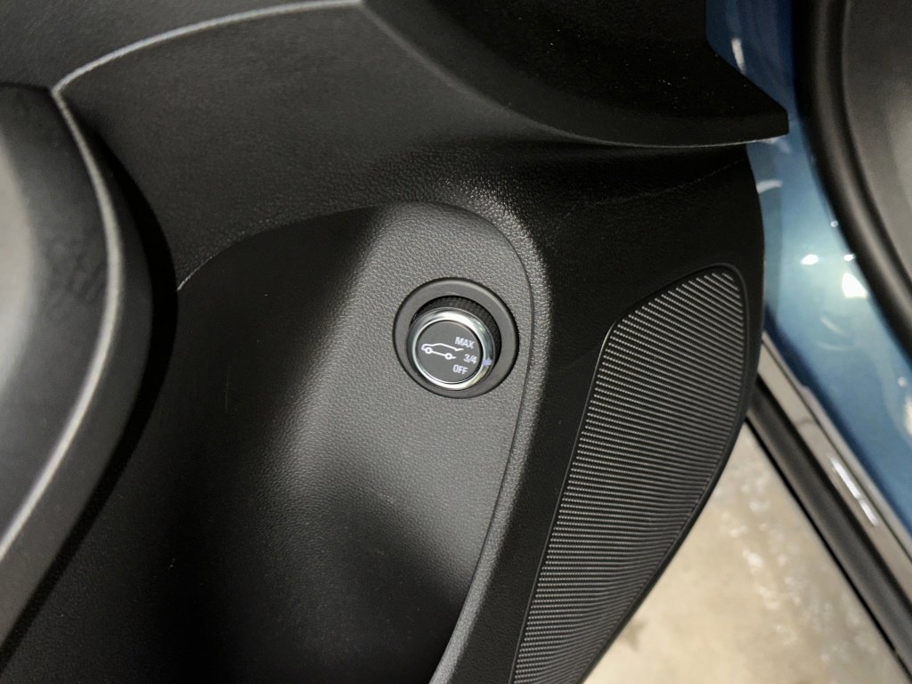 Used 2024 Buick Envista Sport Touring w/ Convenience I Package image 7