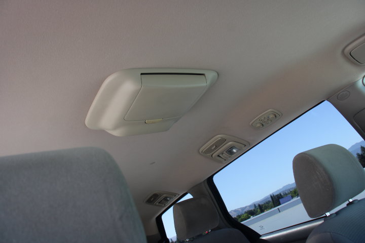 Used 2005 Toyota Sienna LE w/ LE Pkg 4 FWD image 18