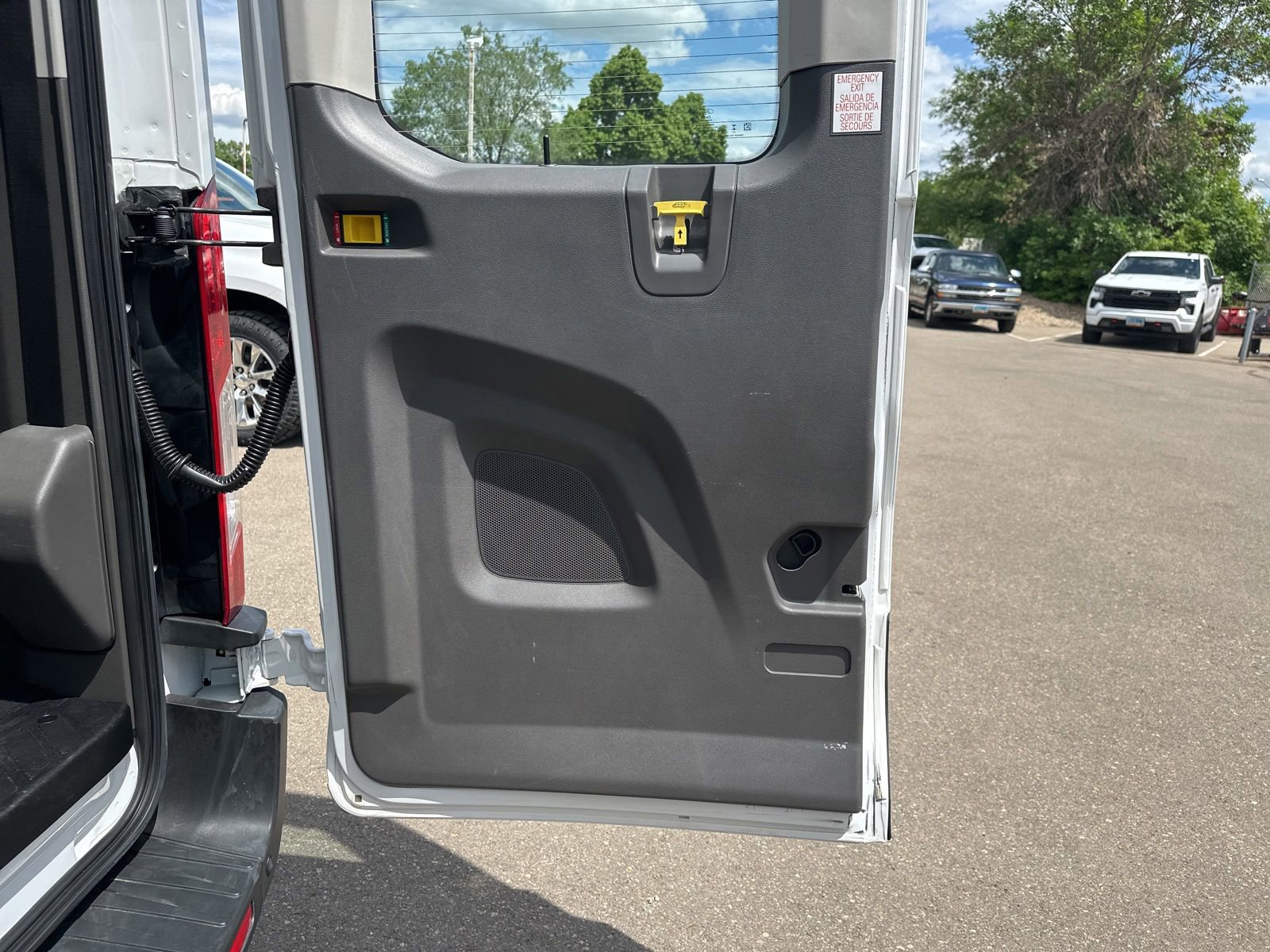 Used 2023 Ford Transit 350 XLT RWD image 18