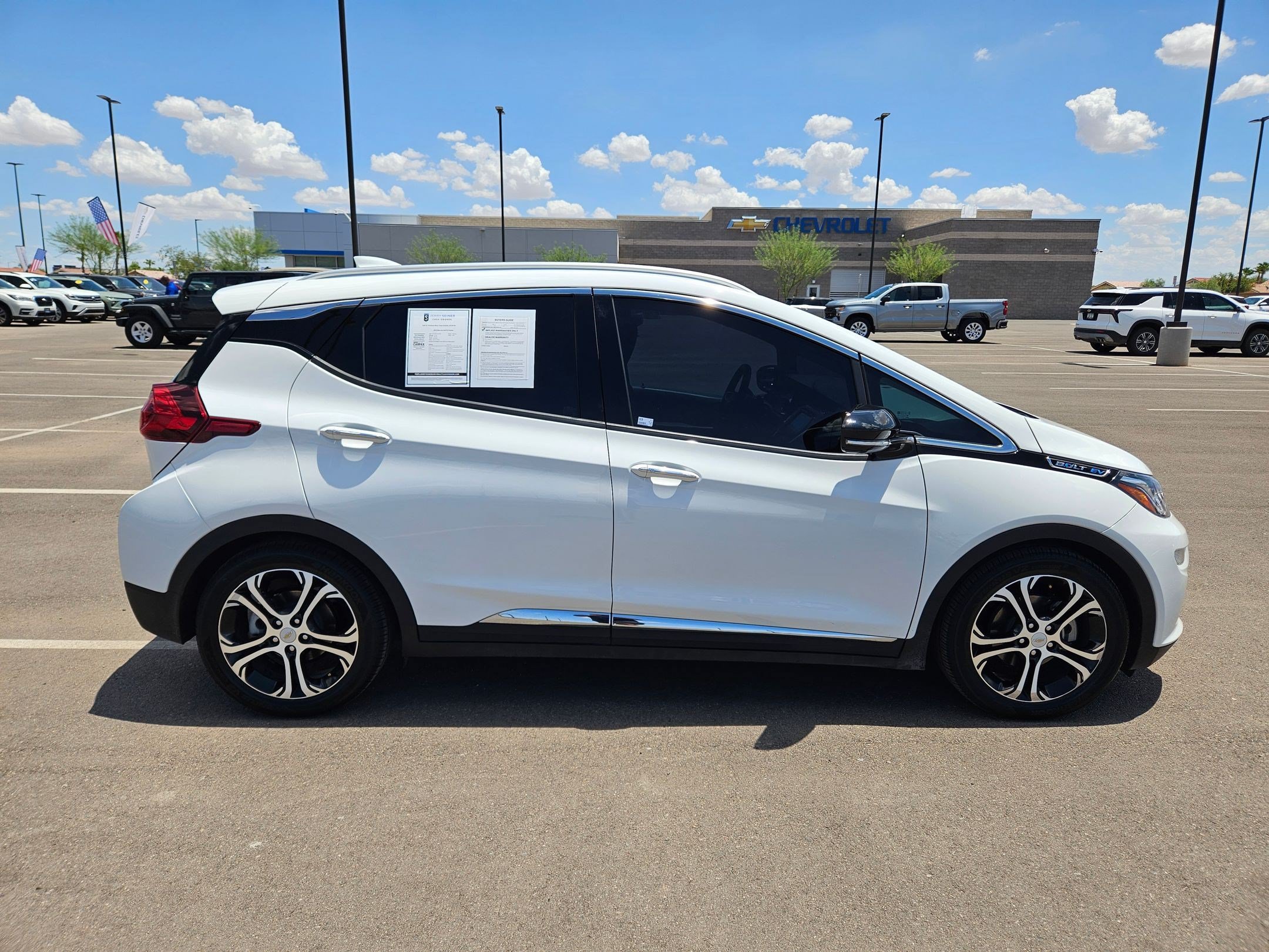 Certified 2019 Chevrolet Bolt Premier w/ Infotainment Package FWD image 6