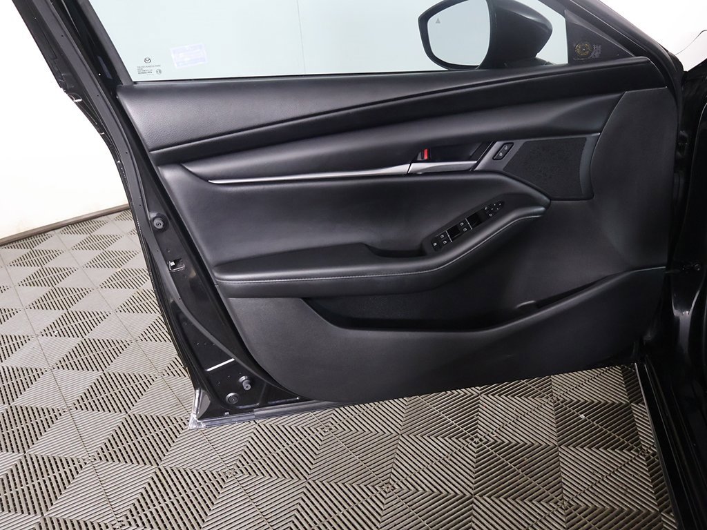 Used 2021 MAZDA MAZDA3 s image 20