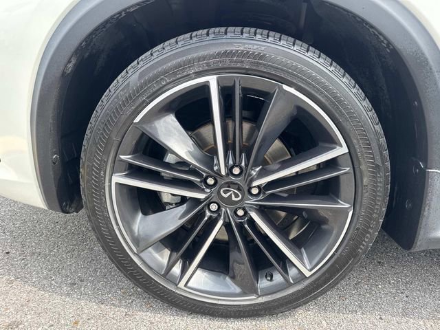 Used 2023 INFINITI QX55 Sensory w/ Lighting Package AWD/4WD image 9