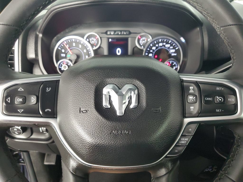 Used 2025 RAM 2500 Big Horn AWD/4WD image 24