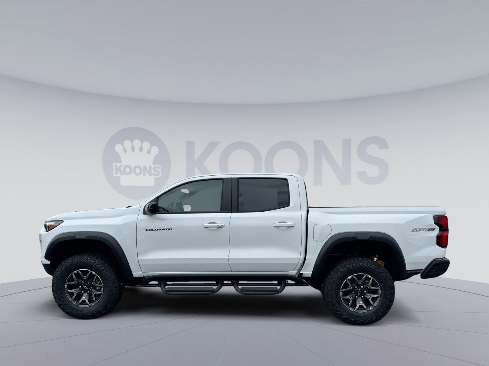 New 2026 Chevrolet Colorado ZR2 w/ Technology Package AWD/4WD image 2
