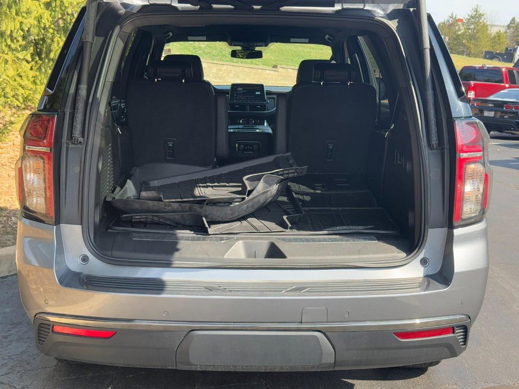 Used 2022 Chevrolet Tahoe Z71 w/ Off-Road Capability Package image 9