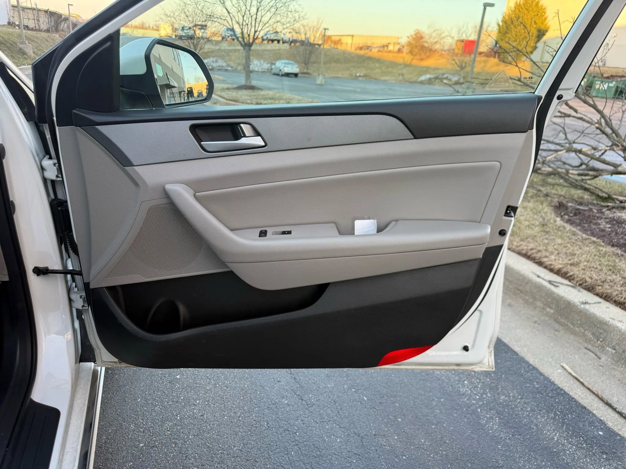 Used 2017 Hyundai Sonata SE image 22