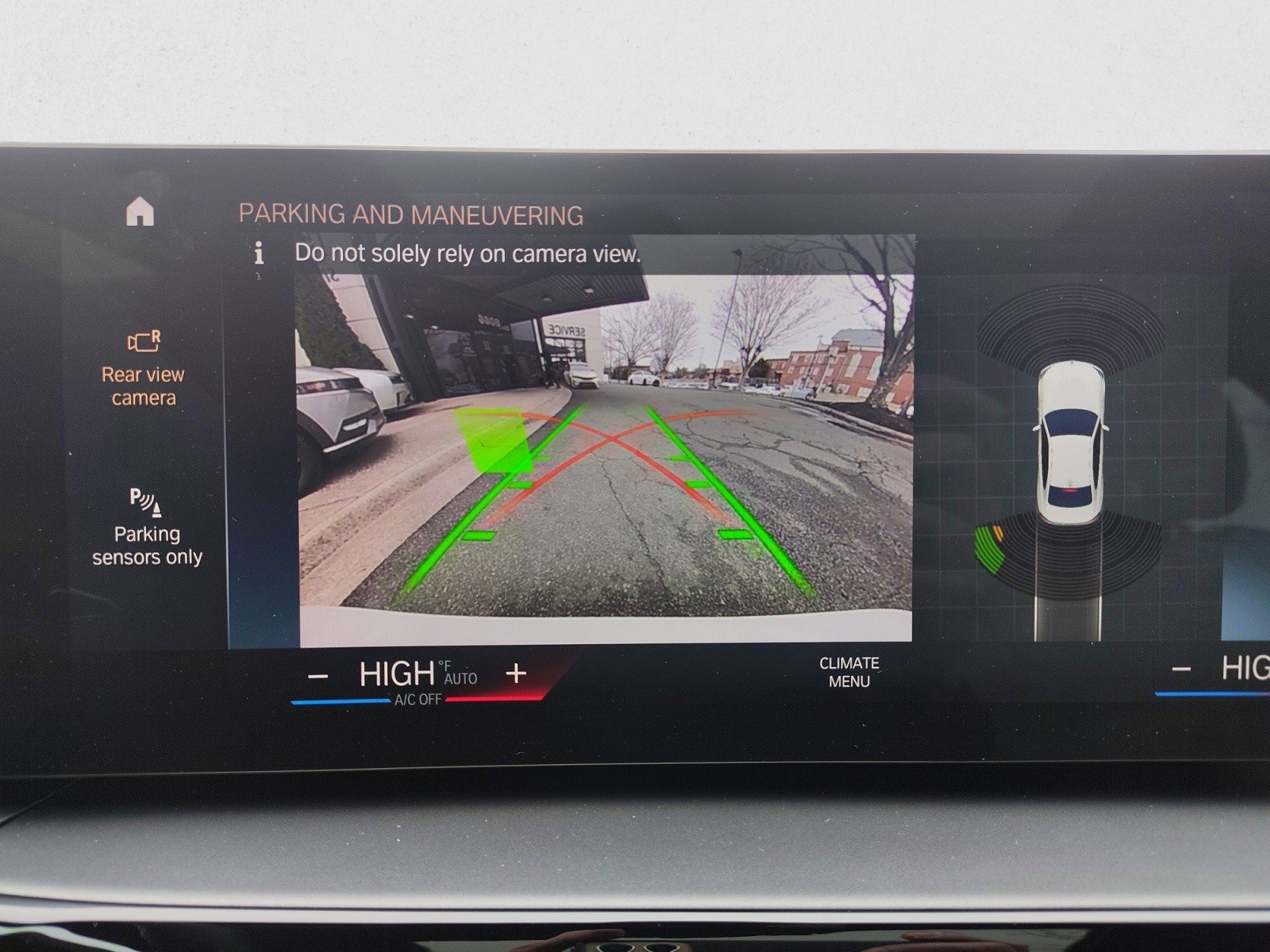 Used 2023 BMW 230i xDrive Coupe w/ Premium Package image 18