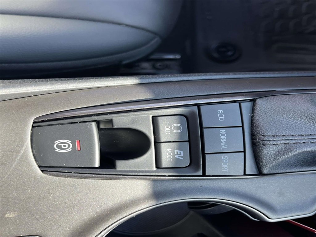 Certified 2022 Toyota Camry XSE w/ Cold Weather Package image 26