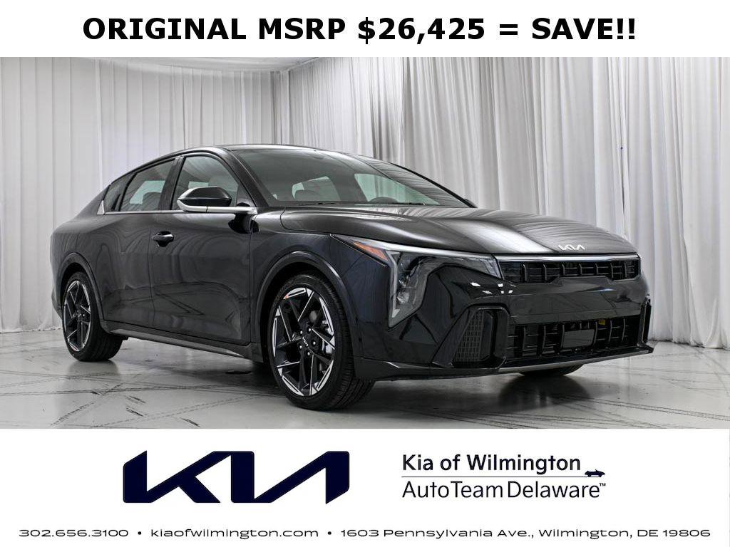 New 2026 Kia K4 GT-Line FWD image 1