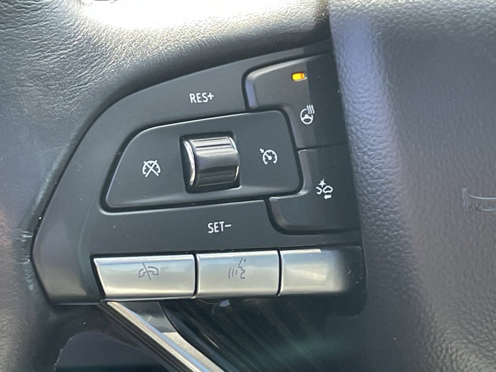 Certified 2024 Cadillac XT6 Premium Luxury w/ LPO, Floor Liner Package image 38