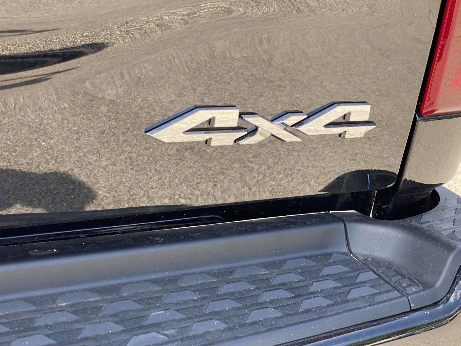 Used 2025 RAM 2500 Laramie image 32