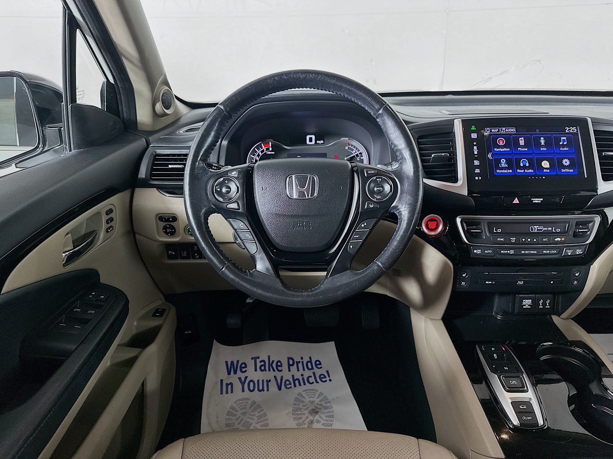 Used 2016 Honda Pilot Elite image 22