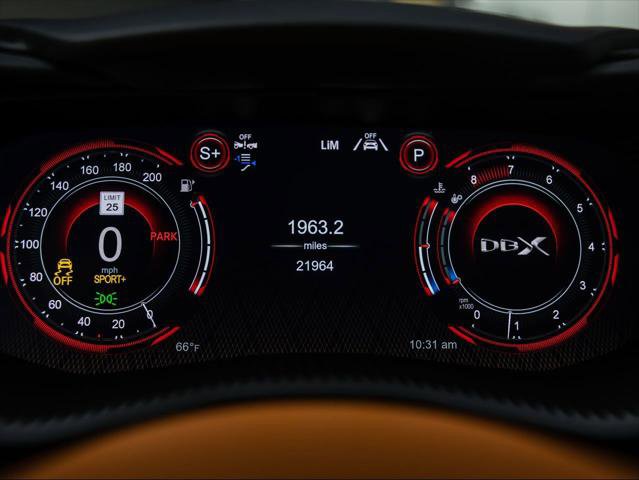 Used 2022 Aston Martin DBX image 22