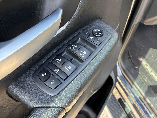 Used 2021 RAM 1500 Big Horn RWD image 11