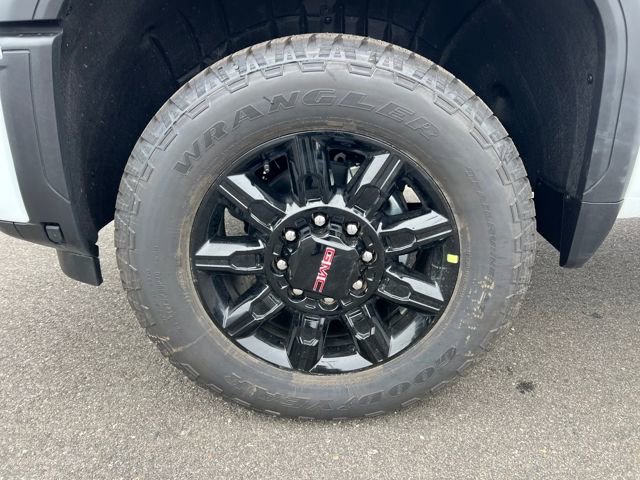 New 2026 GMC Sierra 3500 AT4 image 27