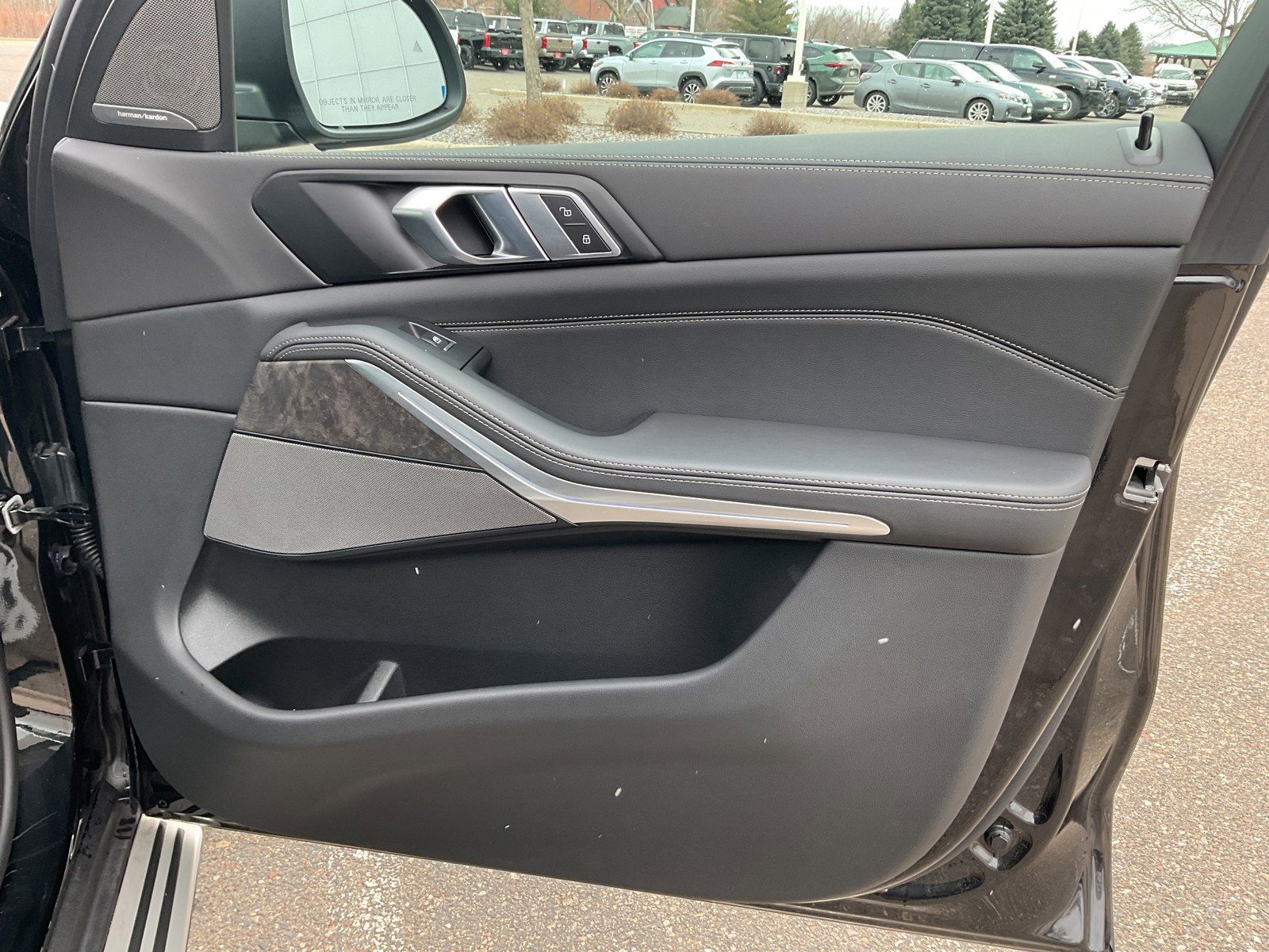 Used 2026 BMW X5 xDrive40i image 16