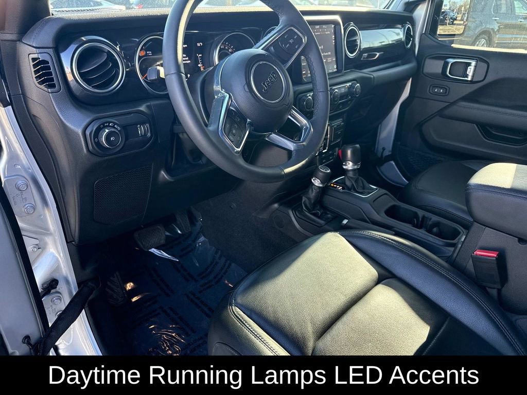 Used 2023 Jeep Wrangler Altitude image 22
