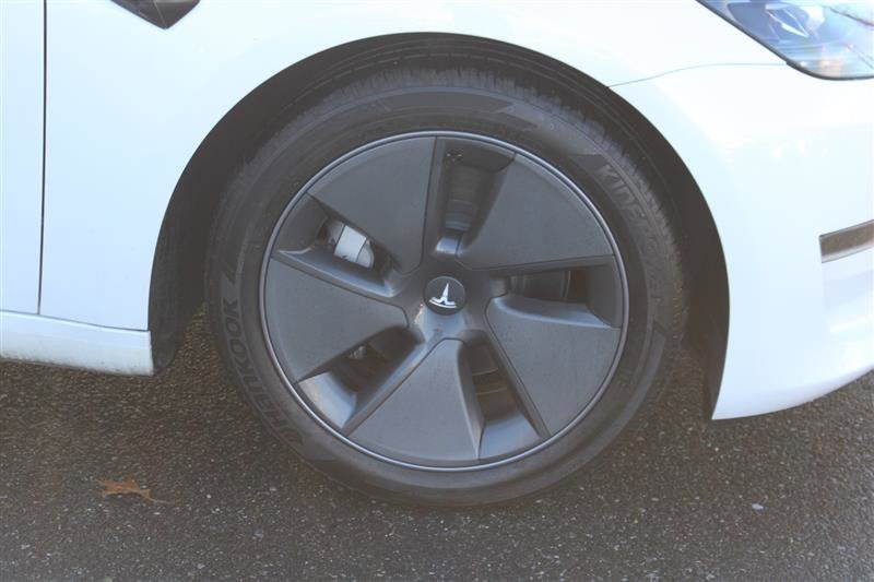 Used 2021 Tesla Model 3 Performance image 10