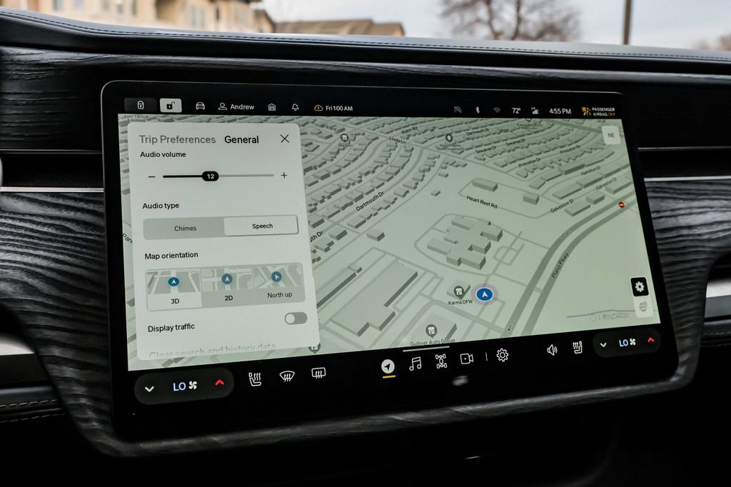 Used 2022 Rivian R1T Adventure image 19