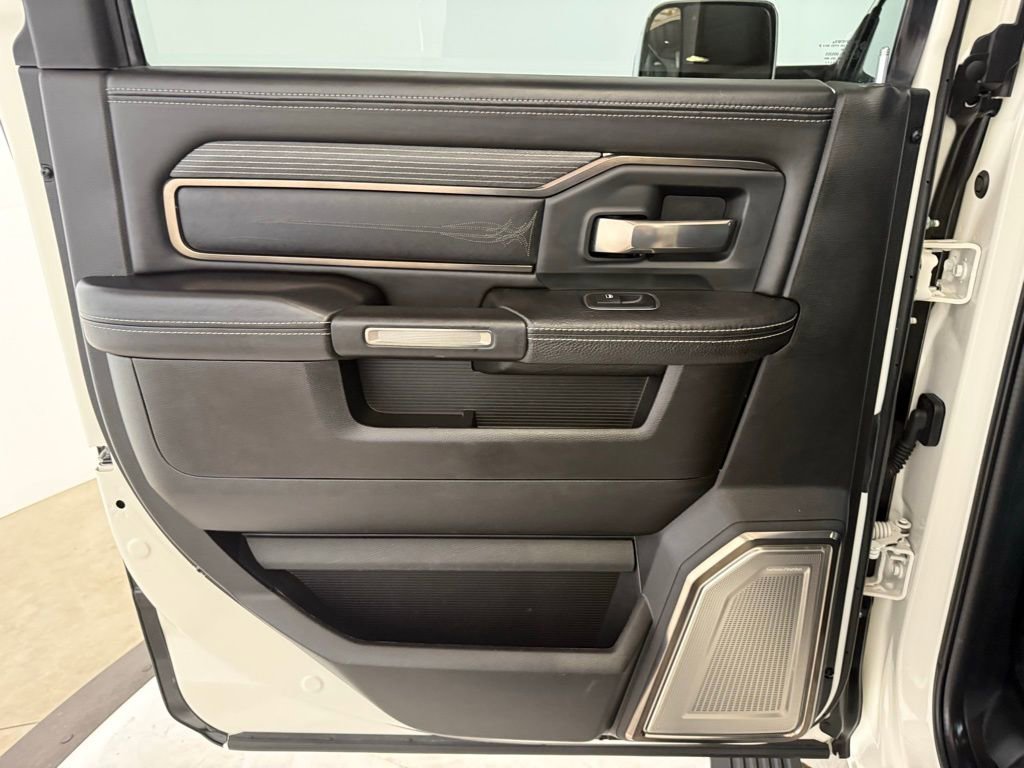 Used 2019 RAM 2500 Limited image 13