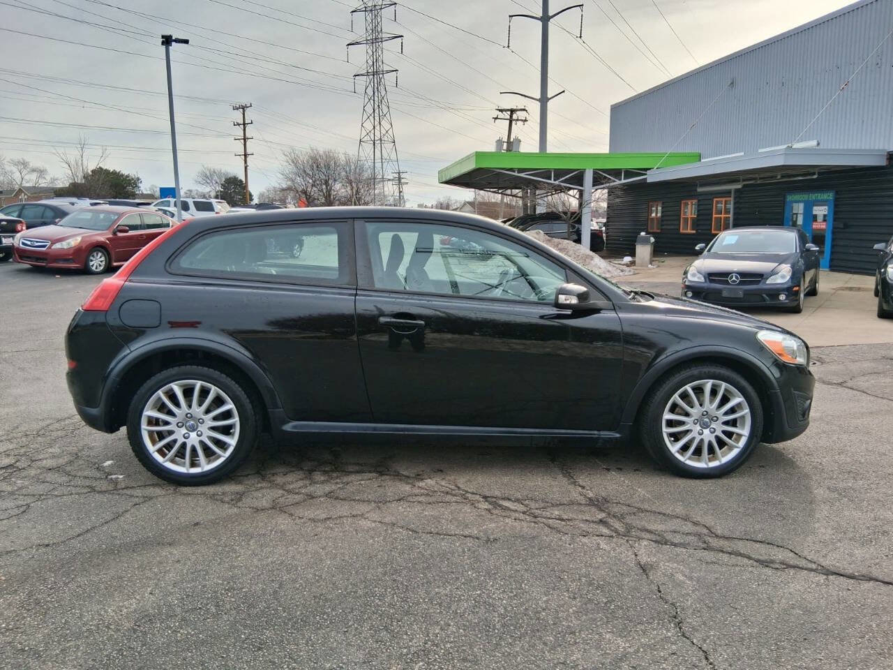 Used 2012 Volvo C30 T5 w/ Climate Pkg image 4
