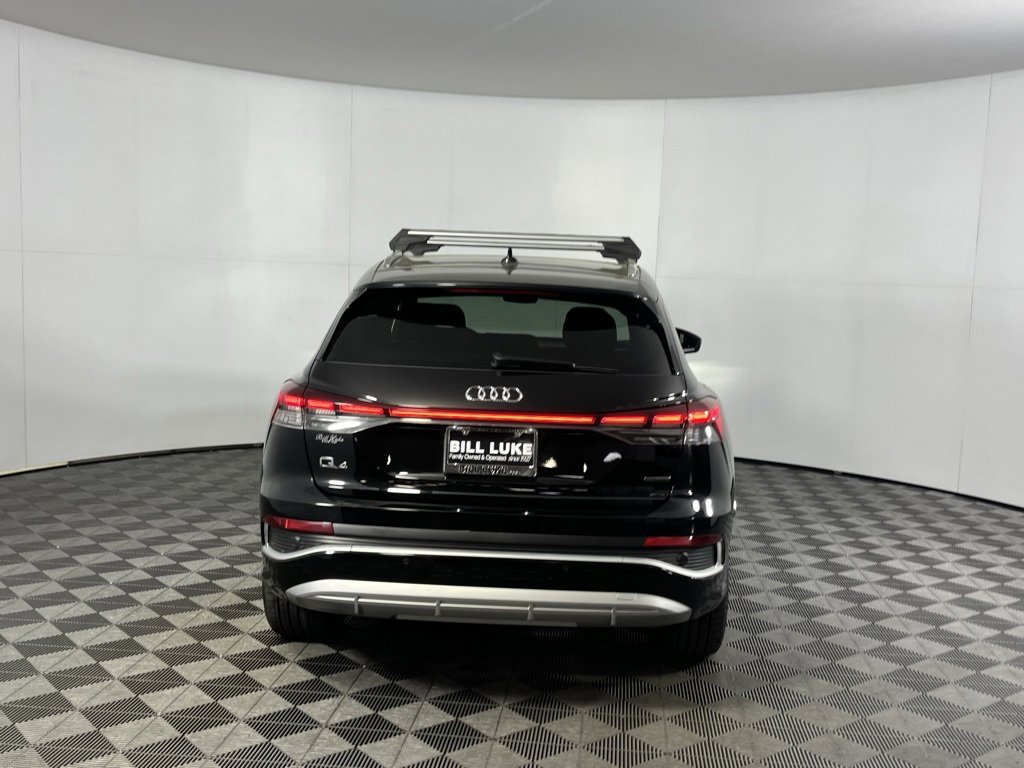 Used 2023 Audi Q4 e-tron Prestige image 6
