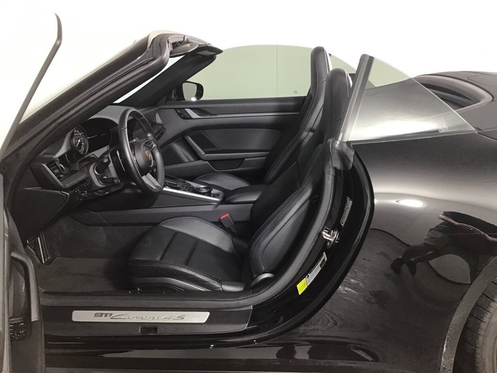 Certified 2020 Porsche 911 Carrera 4S AWD/4WD image 14