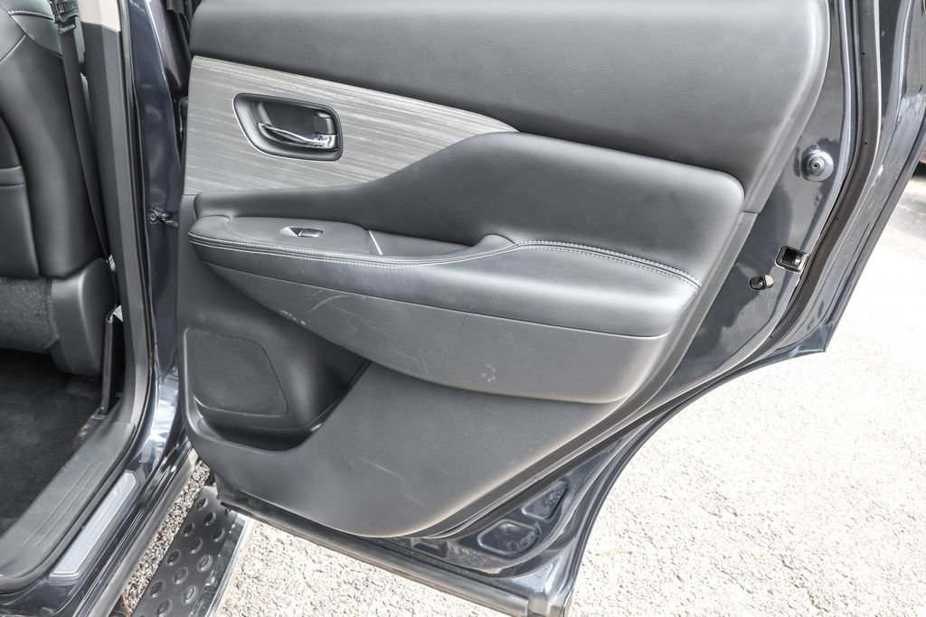 Used 2016 Nissan Murano Platinum w/ Platinum Technology Package AWD/4WD image 35