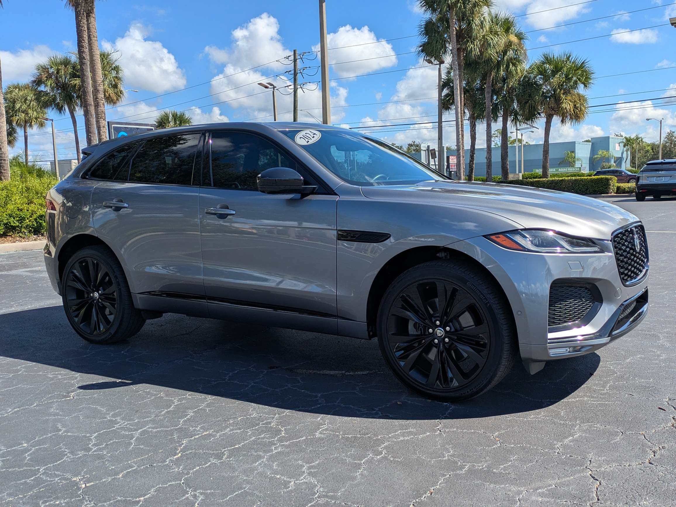 Used 2024 Jaguar F-PACE R-Dynamic S AWD/4WD image 6