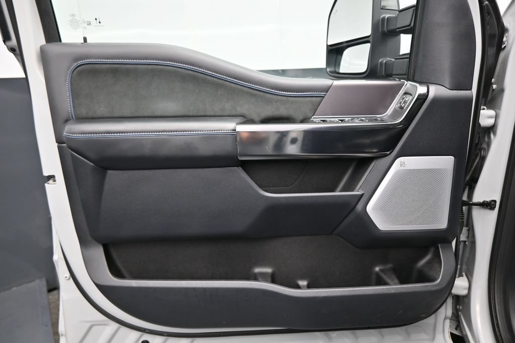 Used 2026 Ford F250 Platinum AWD/4WD image 10