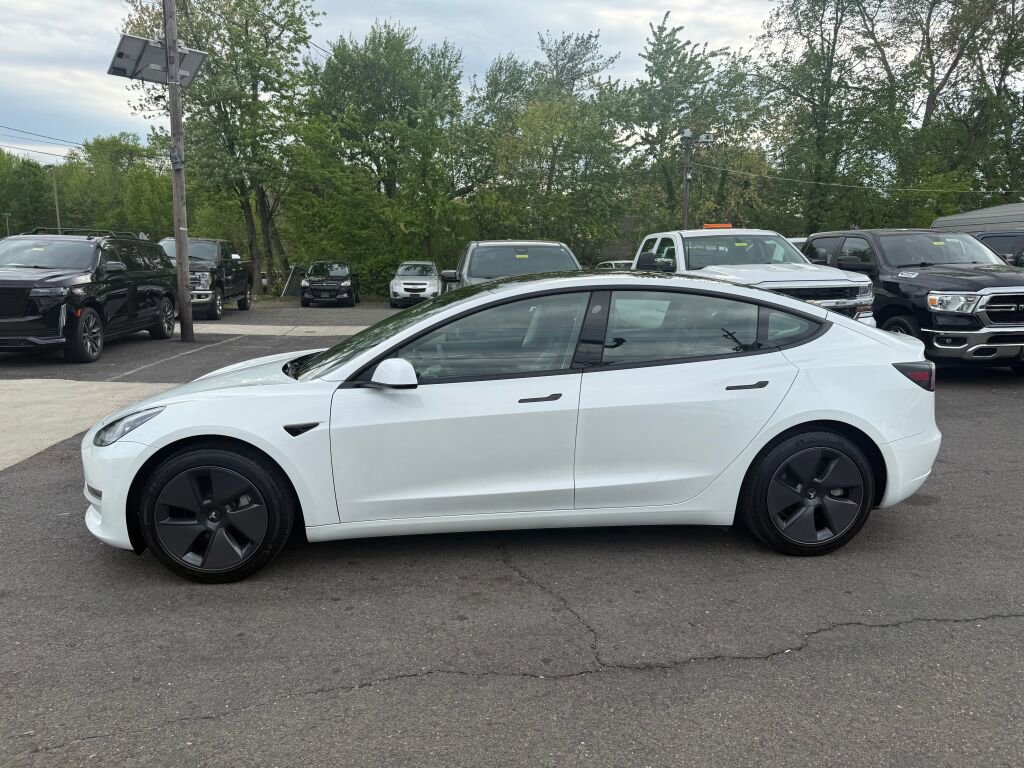 Used 2023 Tesla Model 3 Standard Range RWD image 4