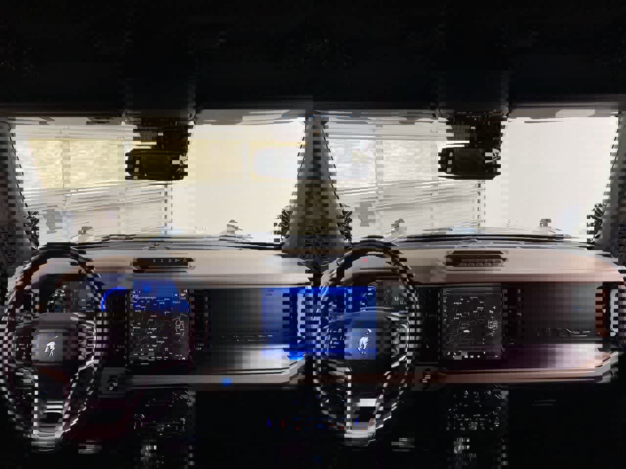 Used 2022 Ford Bronco Wildtrak image 12