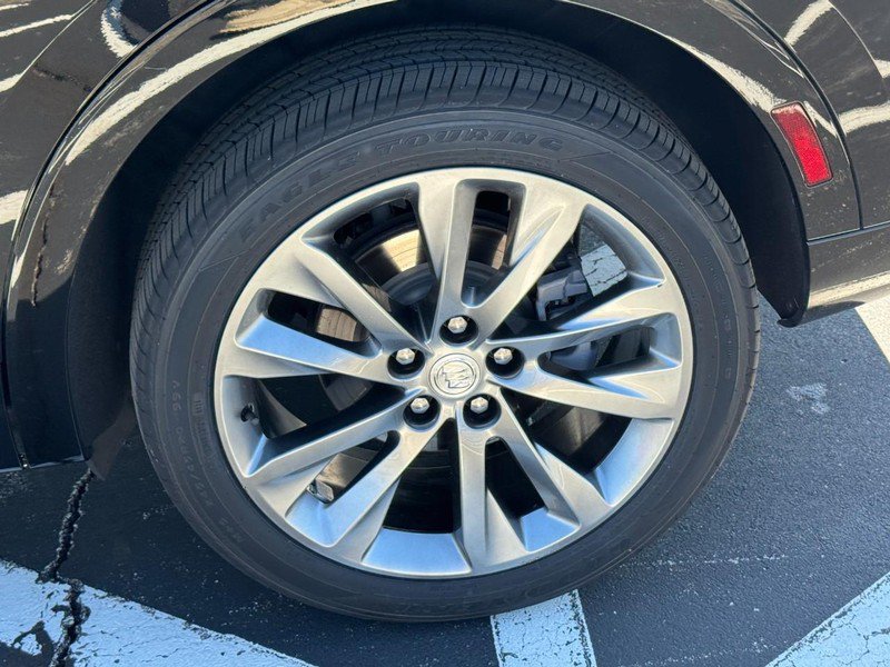 Used 2021 Buick Envision Avenir AWD/4WD image 8