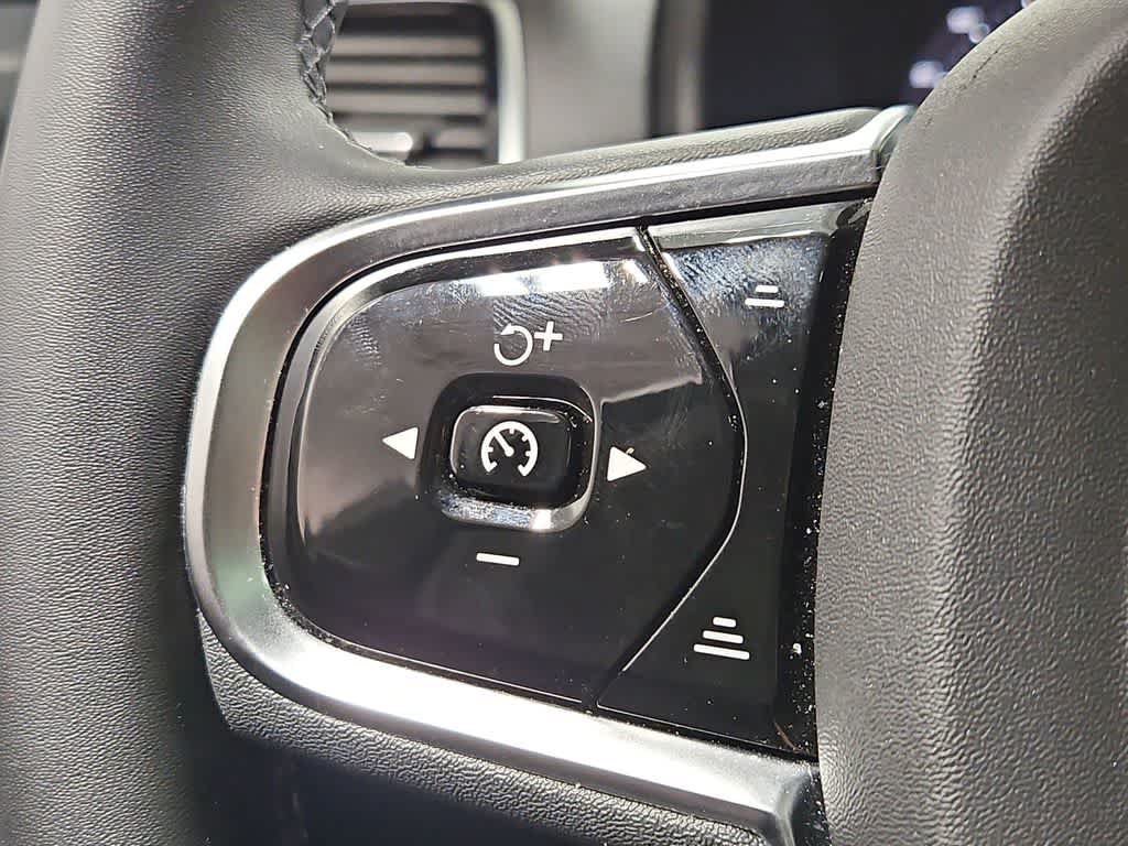 Used 2023 Volvo XC90 T8 Plus AWD/4WD image 23