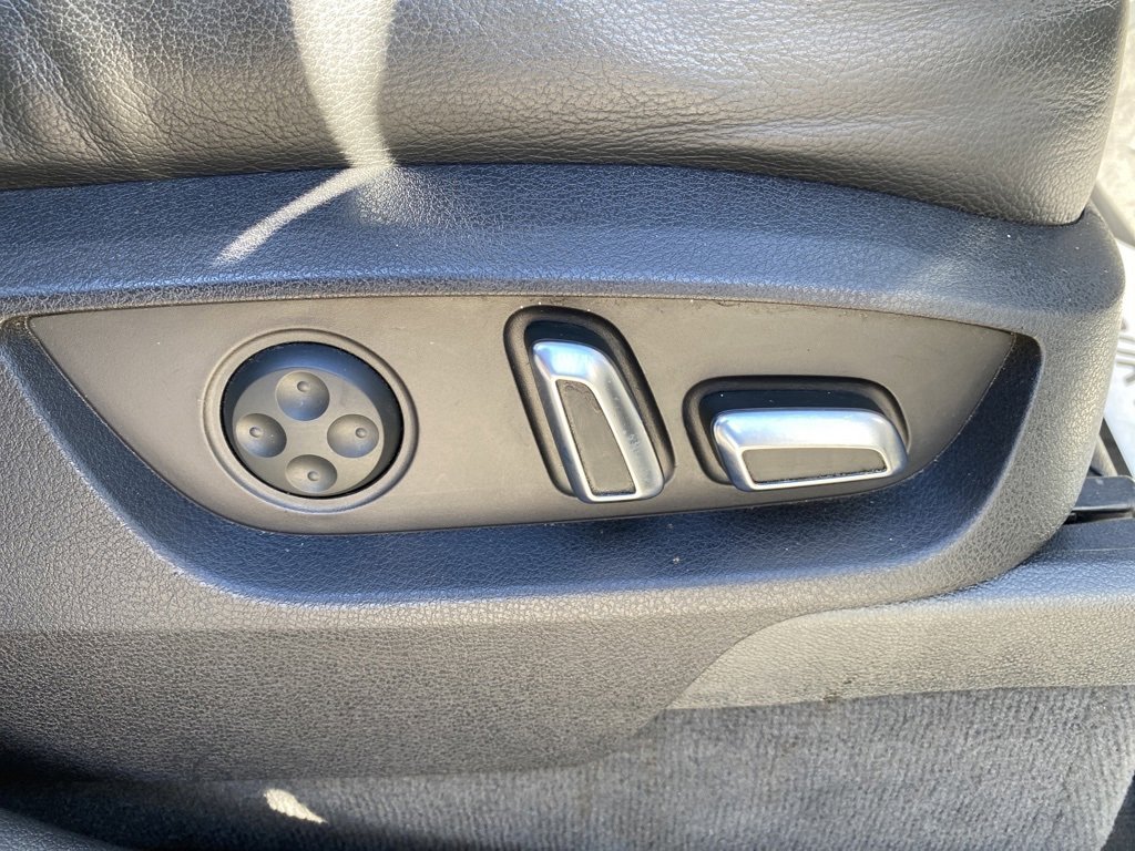 Used 2013 Audi Q7 3.0T Premium Plus w/ Premium Plus Pkg image 14