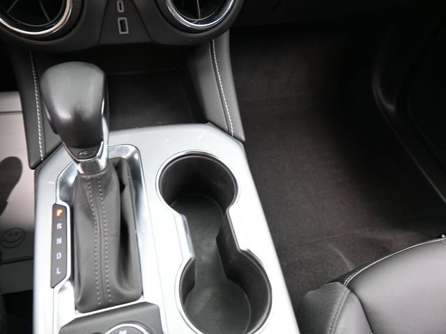 Used 2023 Chevrolet Blazer LT w/ Midnight/Sport Edition FWD image 11