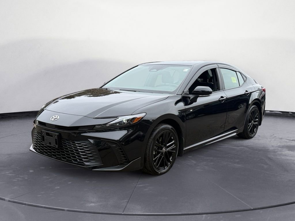 Used 2025 Toyota Camry SE