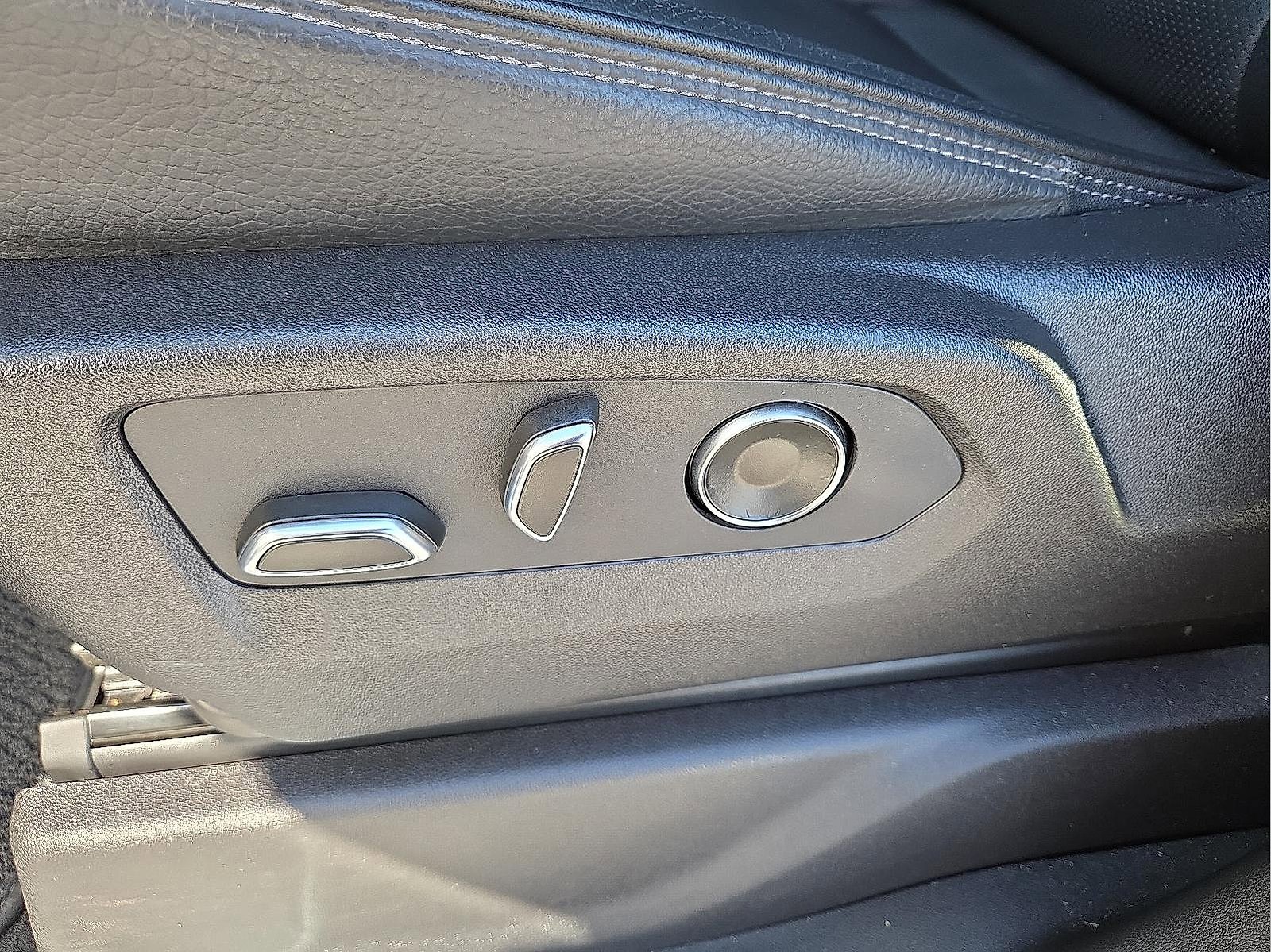 Used 2024 GMC Sierra 1500 Denali w/ Denali Reserve Package image 14