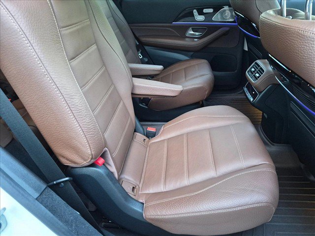 Used 2024 Mercedes-Benz GLS 580 4MATIC image 22