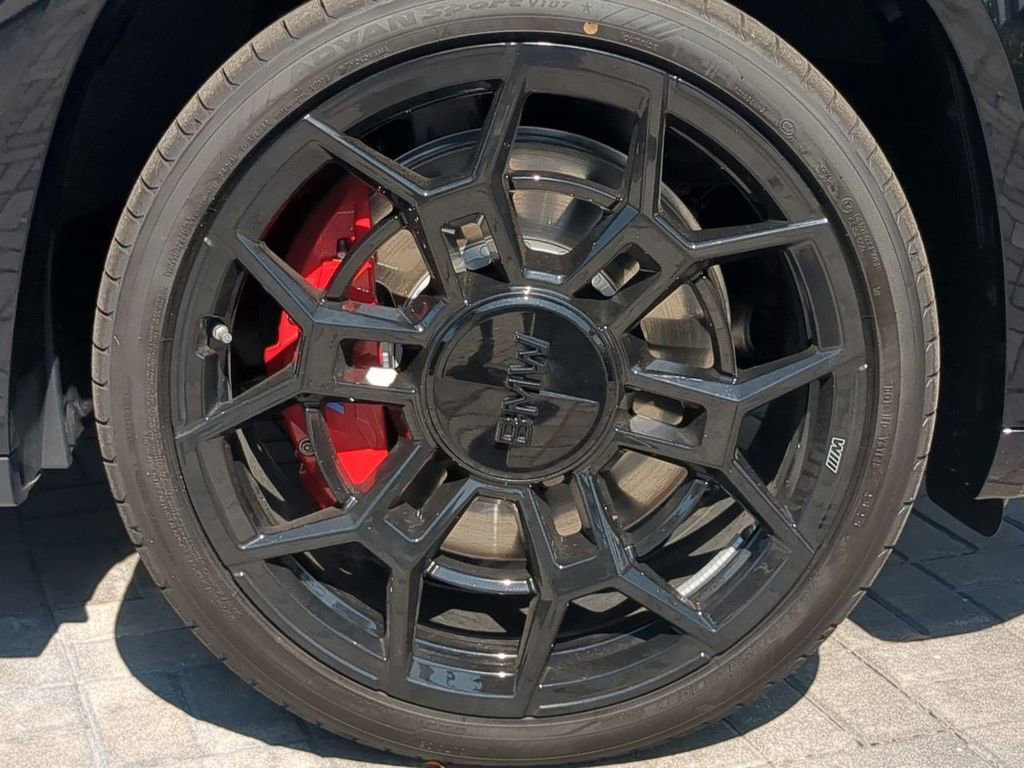 New 2026 BMW XM Label Red w/ M Driver's Package image 11