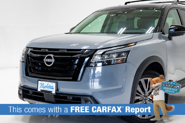 Used 2024 Nissan Pathfinder SL w/ SL Premium Package AWD/4WD image 2
