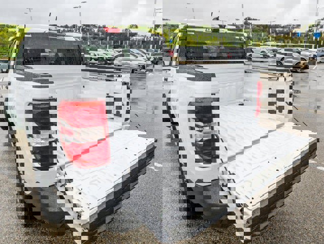 New 2025 Ford Maverick XLT image 6