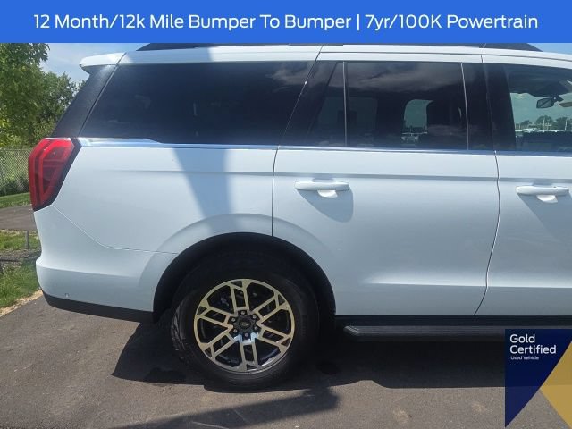 Used 2025 Ford Expedition Active AWD/4WD image 12