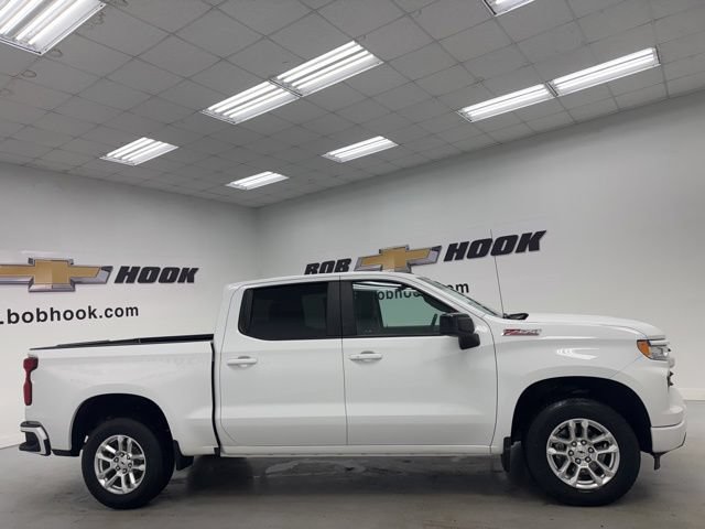 Used 2022 Chevrolet Silverado 1500 RST AWD/4WD image 4