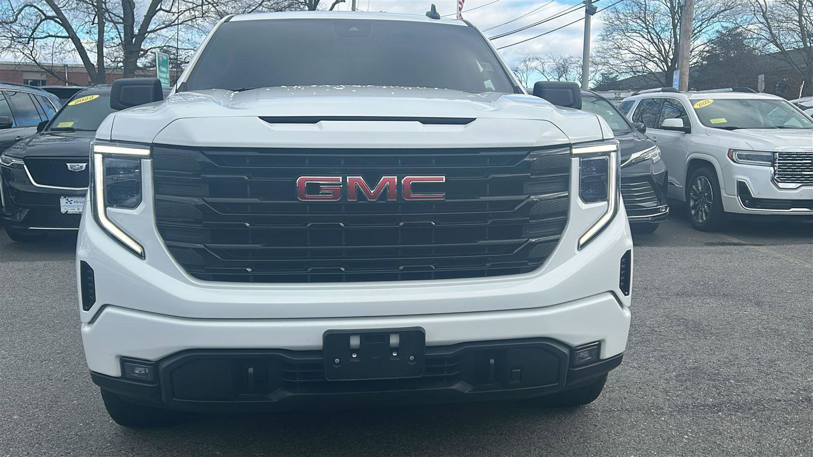 Used 2023 GMC Sierra 1500 Elevation w/ X31 Off-Road Package image 2