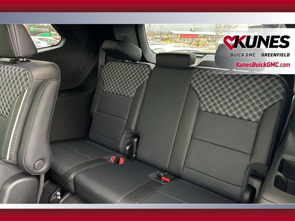 New 2026 GMC Acadia Denali w/ Super Cruise Package image 35